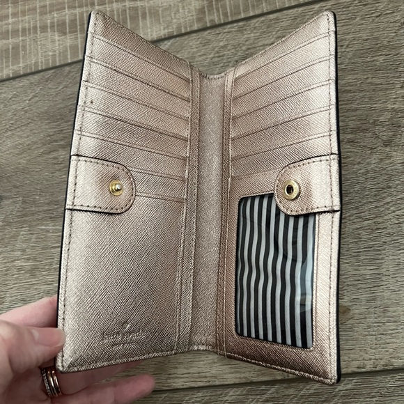 Kate Spade Wallet - Picture 3 of 3
